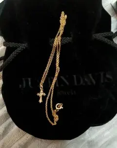 2026年最新】【ジャスティン デイビス】DARLING CROSS ネックレスの