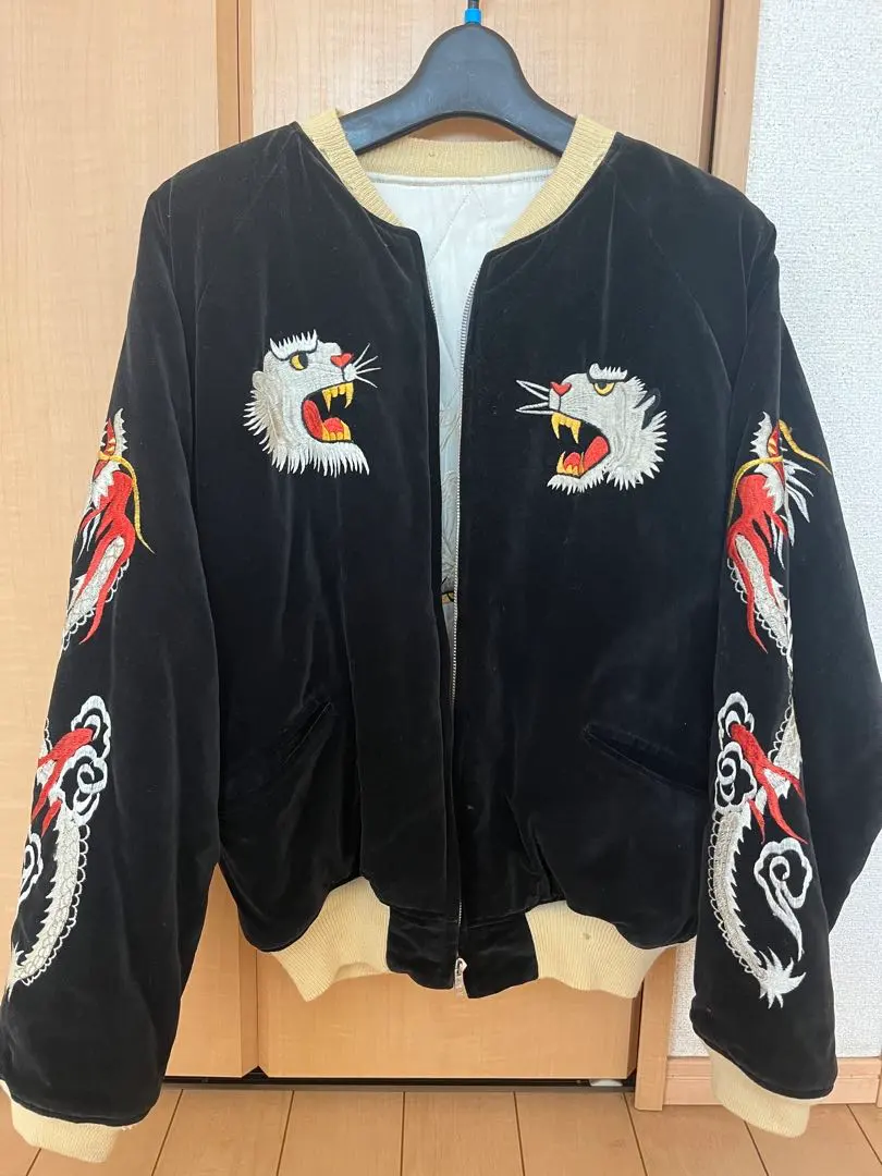 2026年最新】シルバーストーンスカジャンの人気アイテム - メルカリ