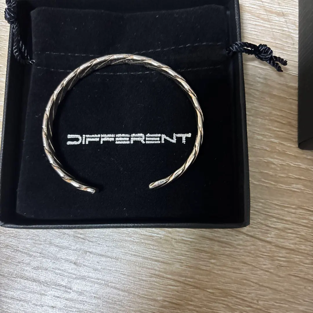 2026年最新】DiFFERENT ジョージの人気アイテム - メルカリ