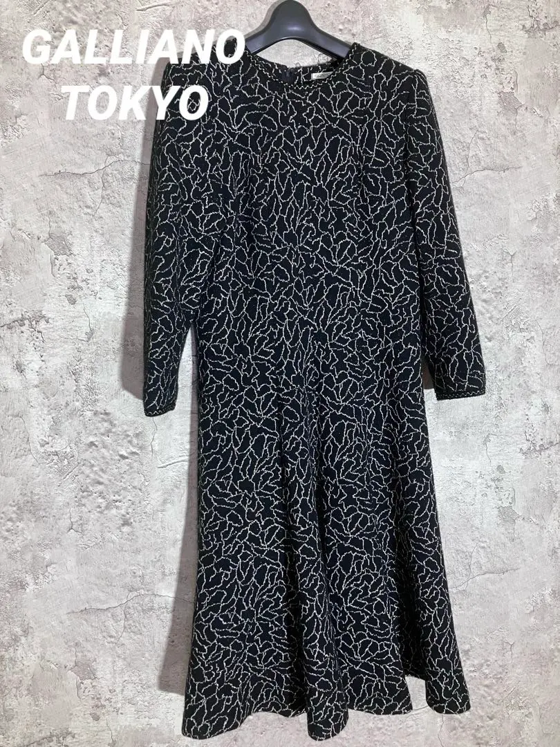 2026年最新】GALLIANO ワンピースの人気アイテム - メルカリ