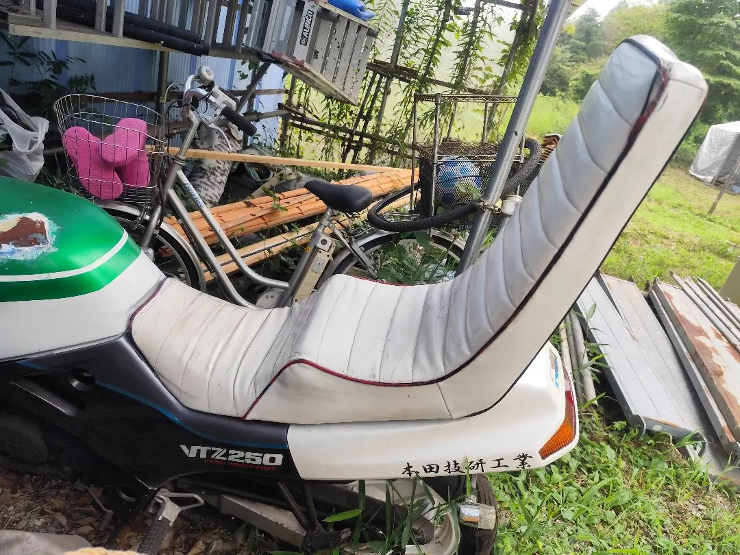 2026年最新】vtz 三段シートの人気アイテム - メルカリ