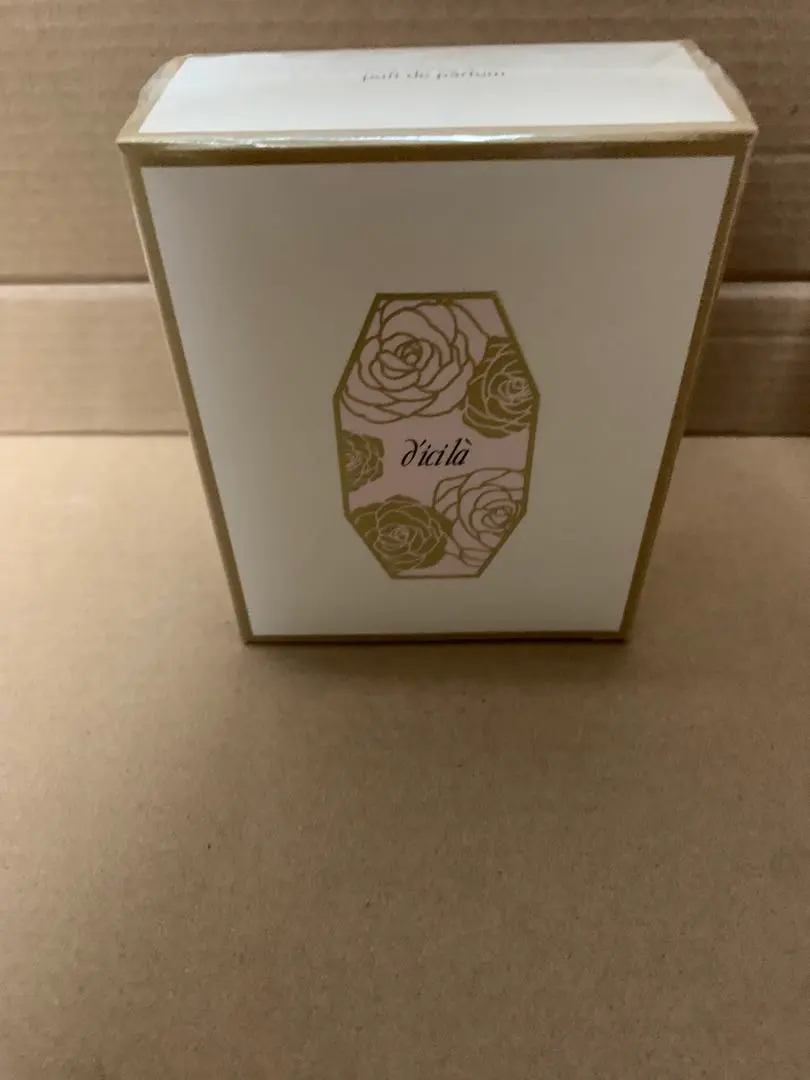 2026年最新】ディシラ香水の人気アイテム - メルカリ