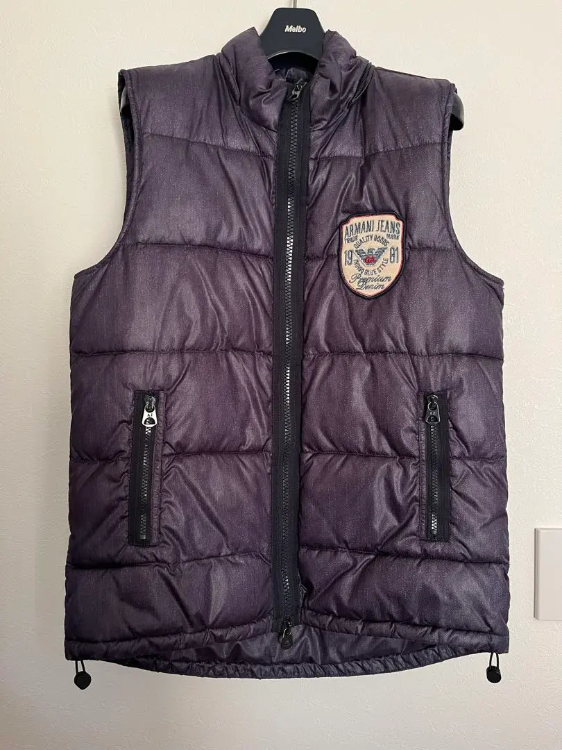 2026年最新】アルマーニジーンズ ダウンベストの人気アイテム - メルカリ