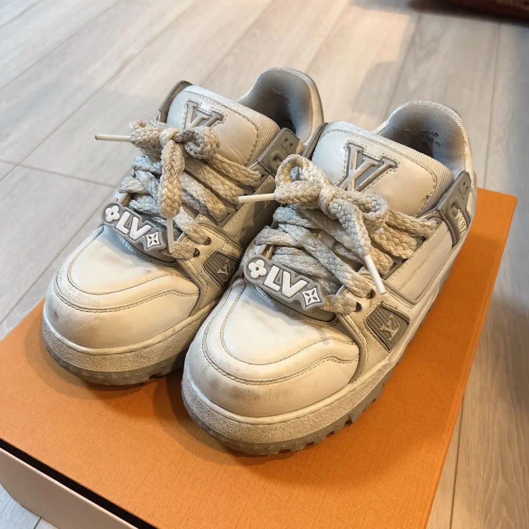 2026年最新】lvトレイナーマキシの人気アイテム - メルカリ