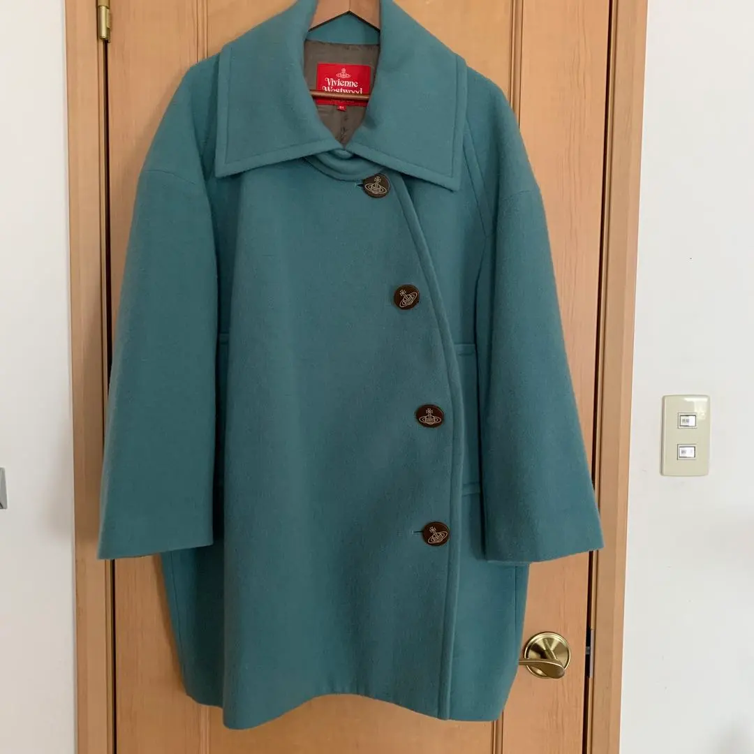 2026年最新】ヴィヴィアンウエストウッド レオパード コートの人気