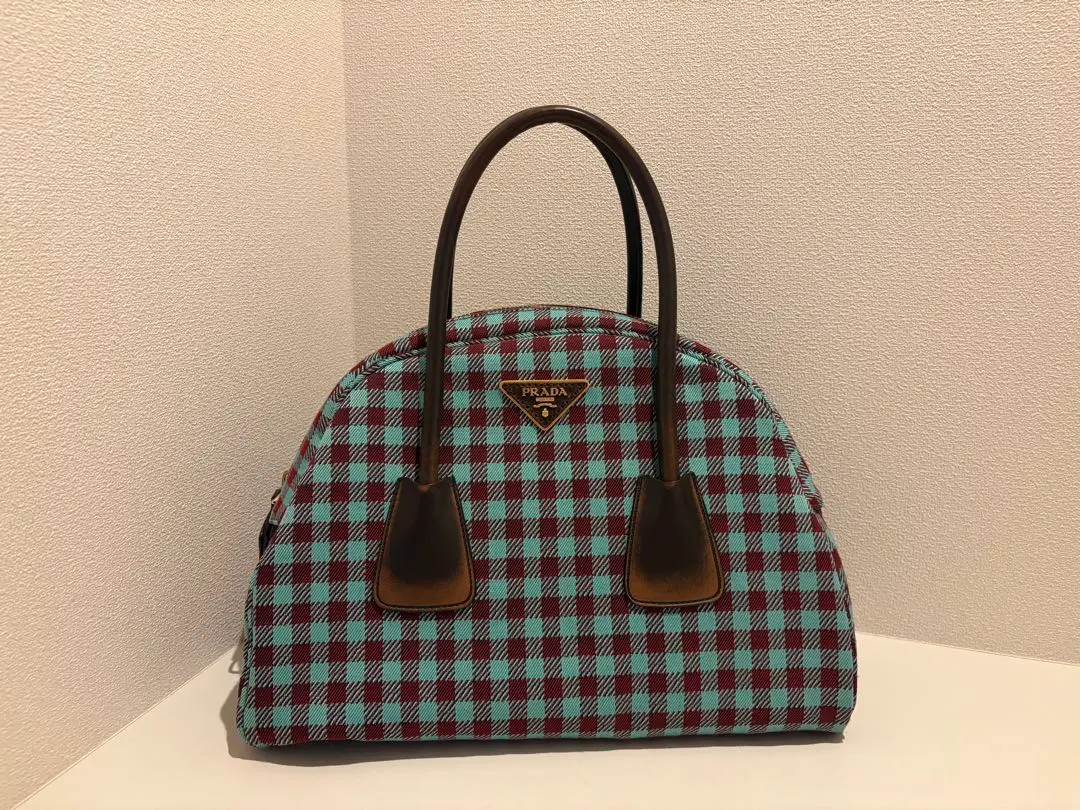 2026年最新】紗栄子 pradaの人気アイテム - メルカリ