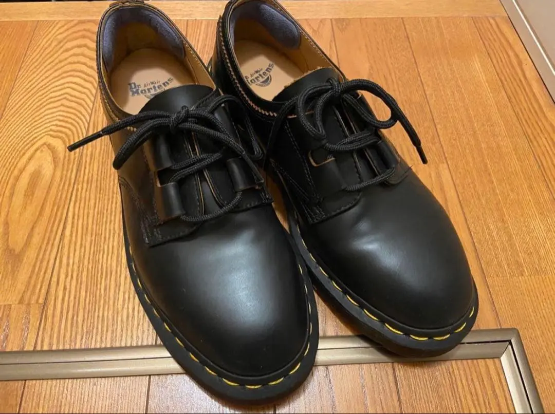 2026年最新】Dr.Martens 1461 GHILLIEの人気アイテム - メルカリ