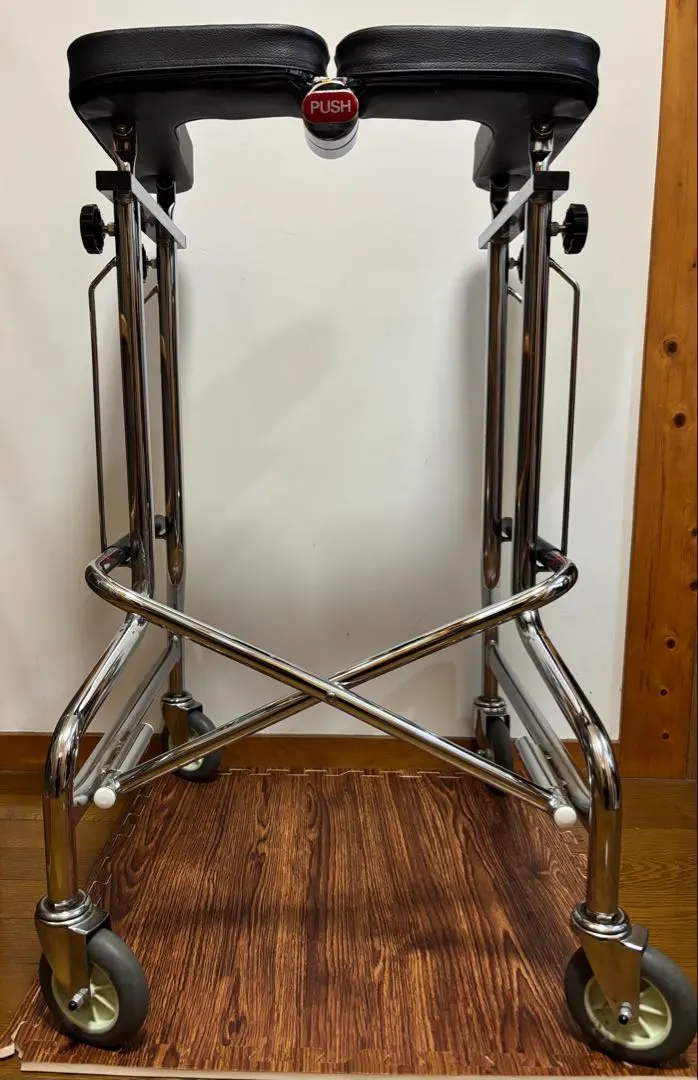 2026年最新】介護用品 歩行器 アルコーの人気アイテム - メルカリ