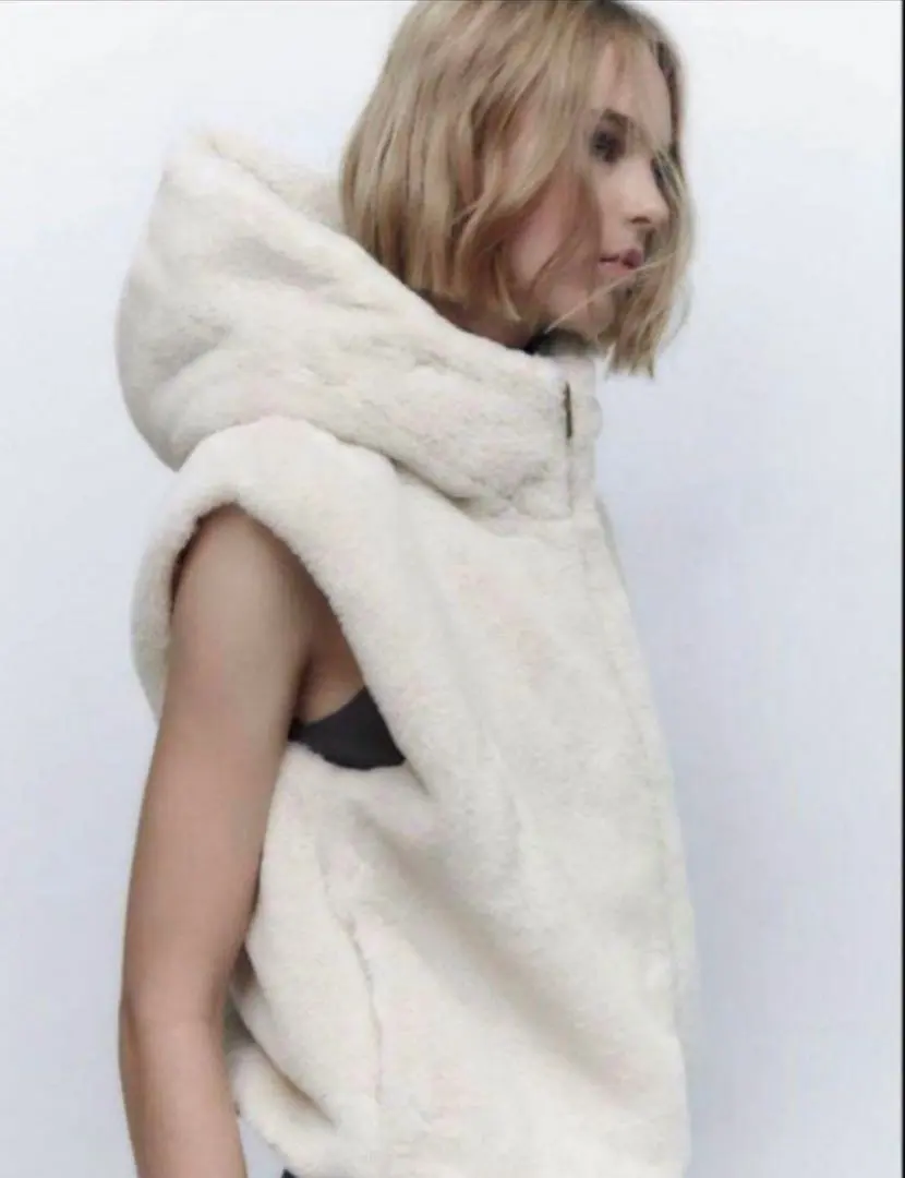 2026年最新】zara フード付きフェイクファーベストの人気アイテム