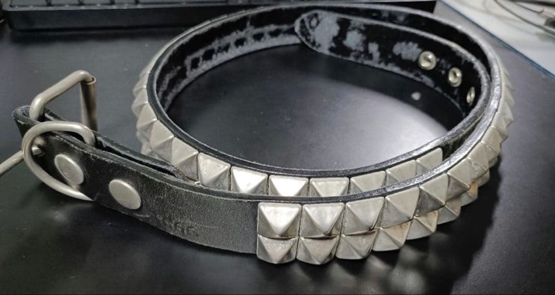 送料込み】666 2連ピラミッドスタッズベルト Lサイズ(94cm) - メルカリ