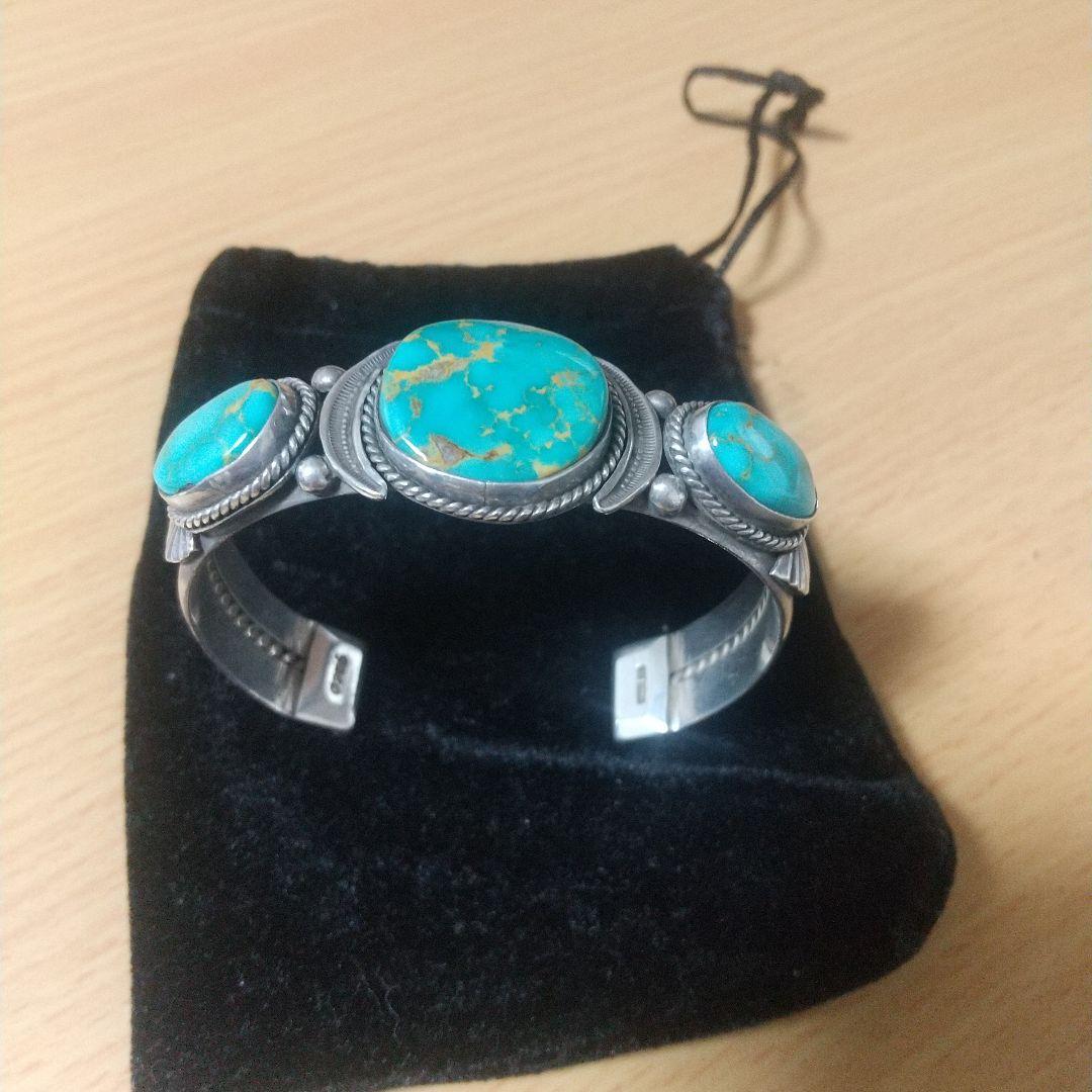 ナバホ族インディアンジュエリー ターコイズシルバーバングル フランシスフレッド作 ナバホ族インディアンジュエリー ターコイズシルバーバングル