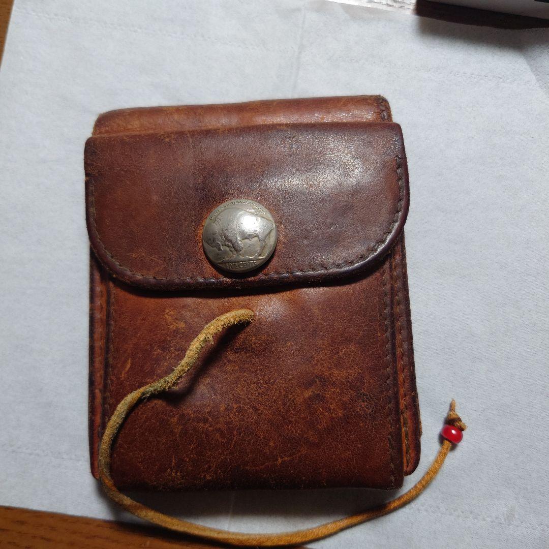 ゴローズ 二つ折り財布 茶色 　コンチョ付き 楽天市場】goro's(ゴローズ)コンチョ付き二つ折りレザーウォレット