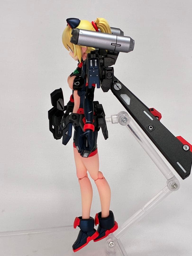 ゲ*チ様 あばたーふみな　全塗装　リックディアス風　美プラ　美少女プラモデル