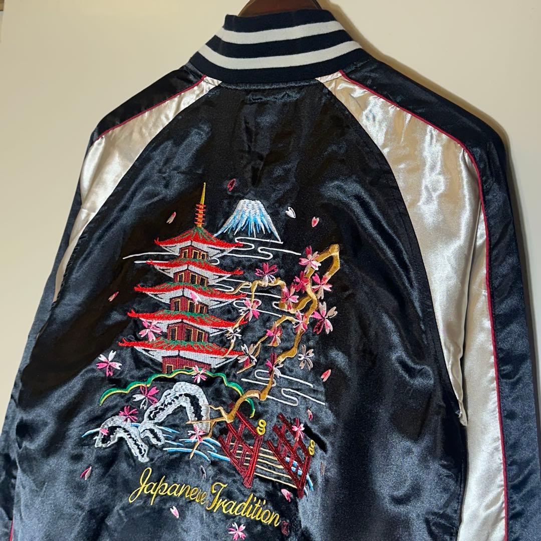 新品未使用】刺繍スカジャン和柄 黒金M〜Lサテン 桜 富士山 五重塔