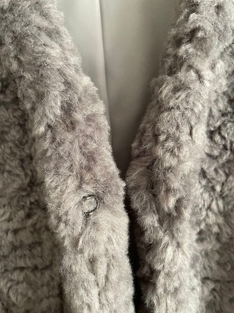 トゥモローランド Ballsey ランダムファー Vネックロング ジレ - メルカリ