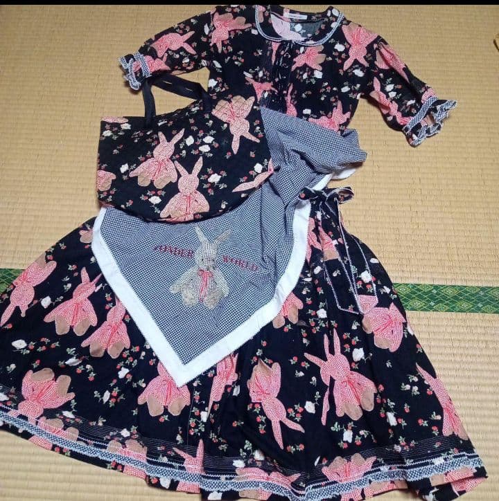 ワンダフルワールド 綿うさぎ柄たくし上げリボン付きワンピース