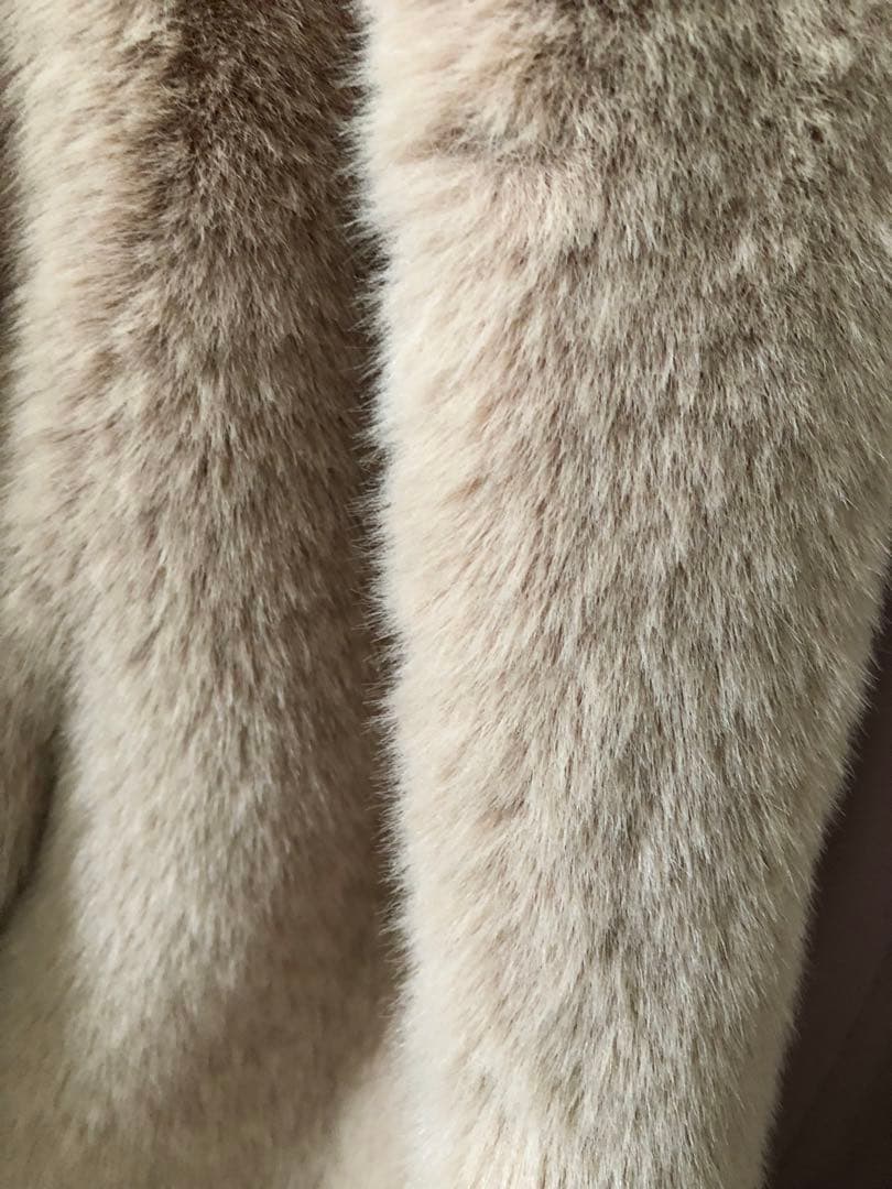 Lemonplet フェイクファーフード付きジャケット