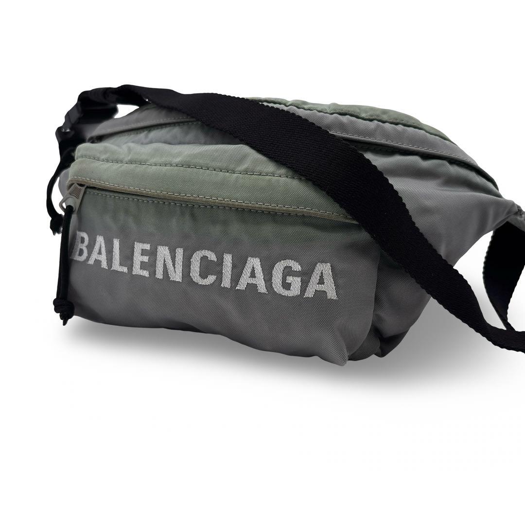 【高級】BALENCIAGA バレンシアガ ボディバッグ ウエストポーチ　ロゴ 楽天市場】ボディバッグ・ウエストポーチ（ブランドバレンシアガ