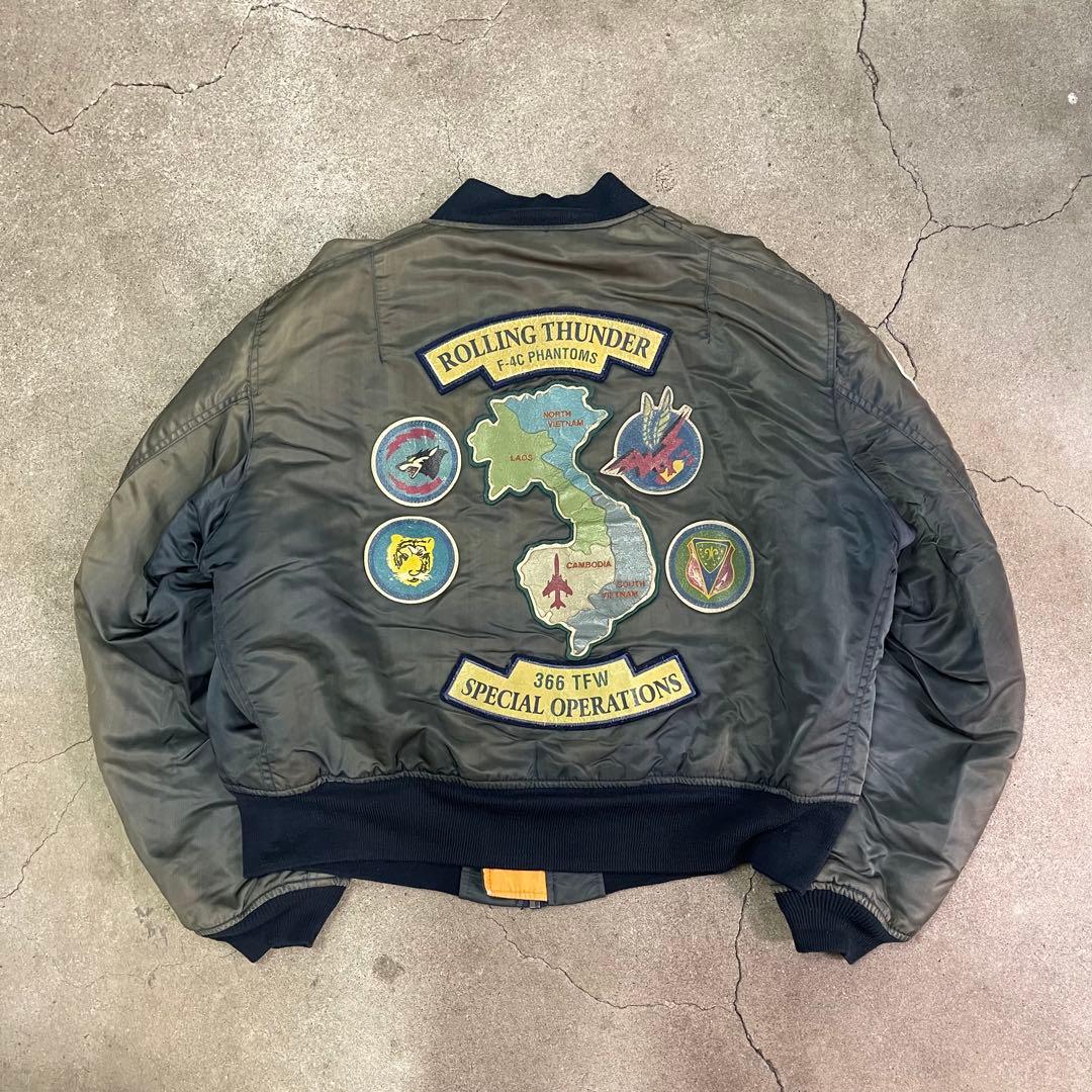 90s AVIREX ROLLING THUNDER MA-1 XL - メルカリ