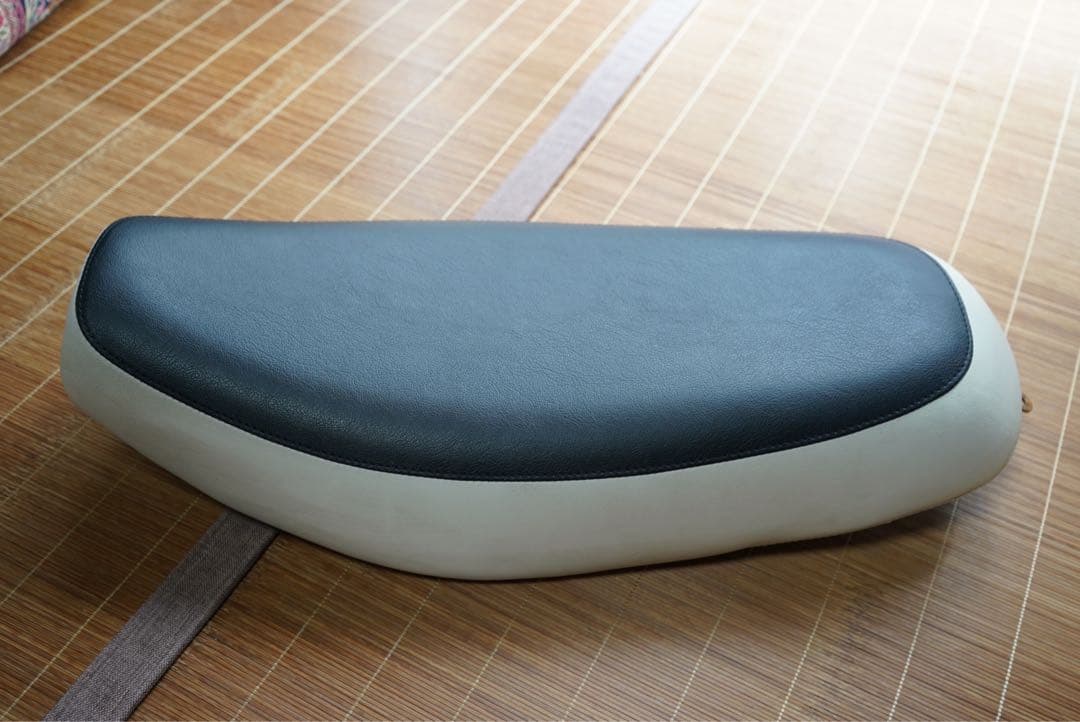 O*T様 イージーライダース　easyriders スポーツスター　XLH風　シ EASYRIDERS（イージーライダース） シングルガンファイターシート