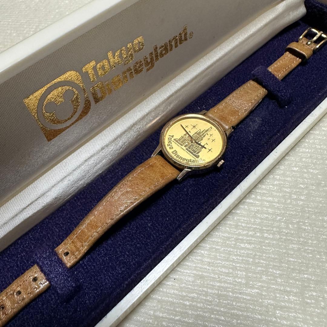 希少】東京ディズニーランド オープン記念 1983年 腕時計 シンデレラ城