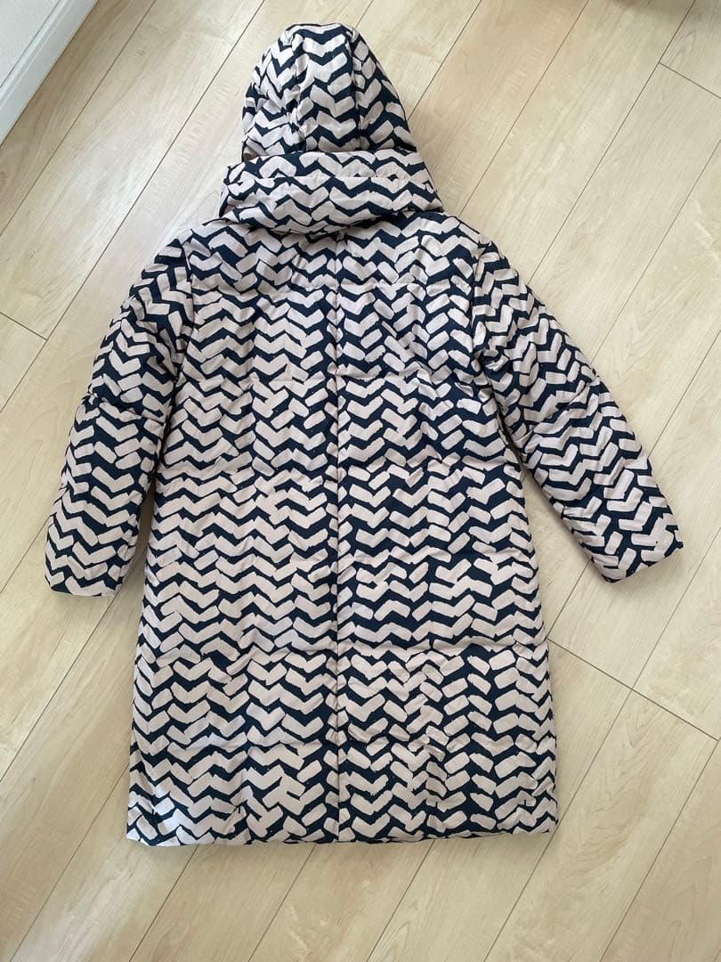 マリメッコ ダウンコート サハライタライタ柄