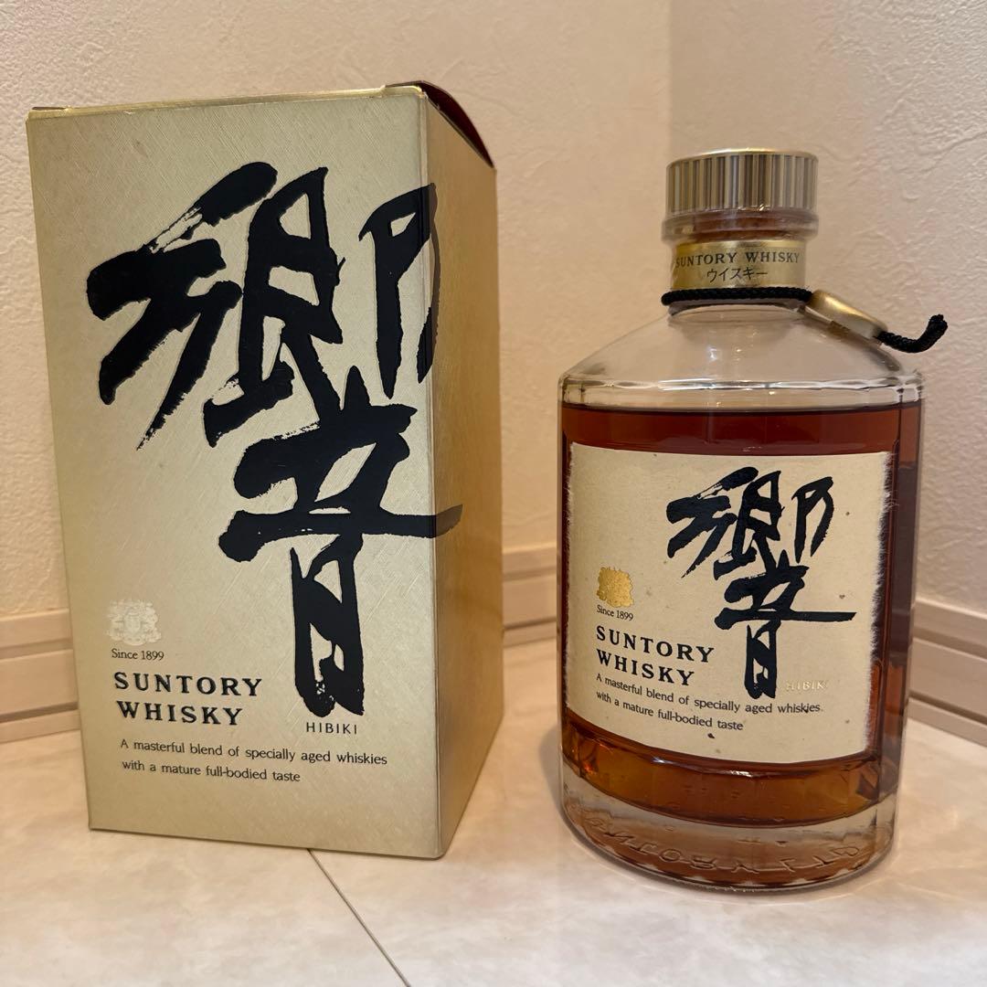サントリーウイスキー響 裏ゴールドラベル 金キャップ 箱付き 未開封