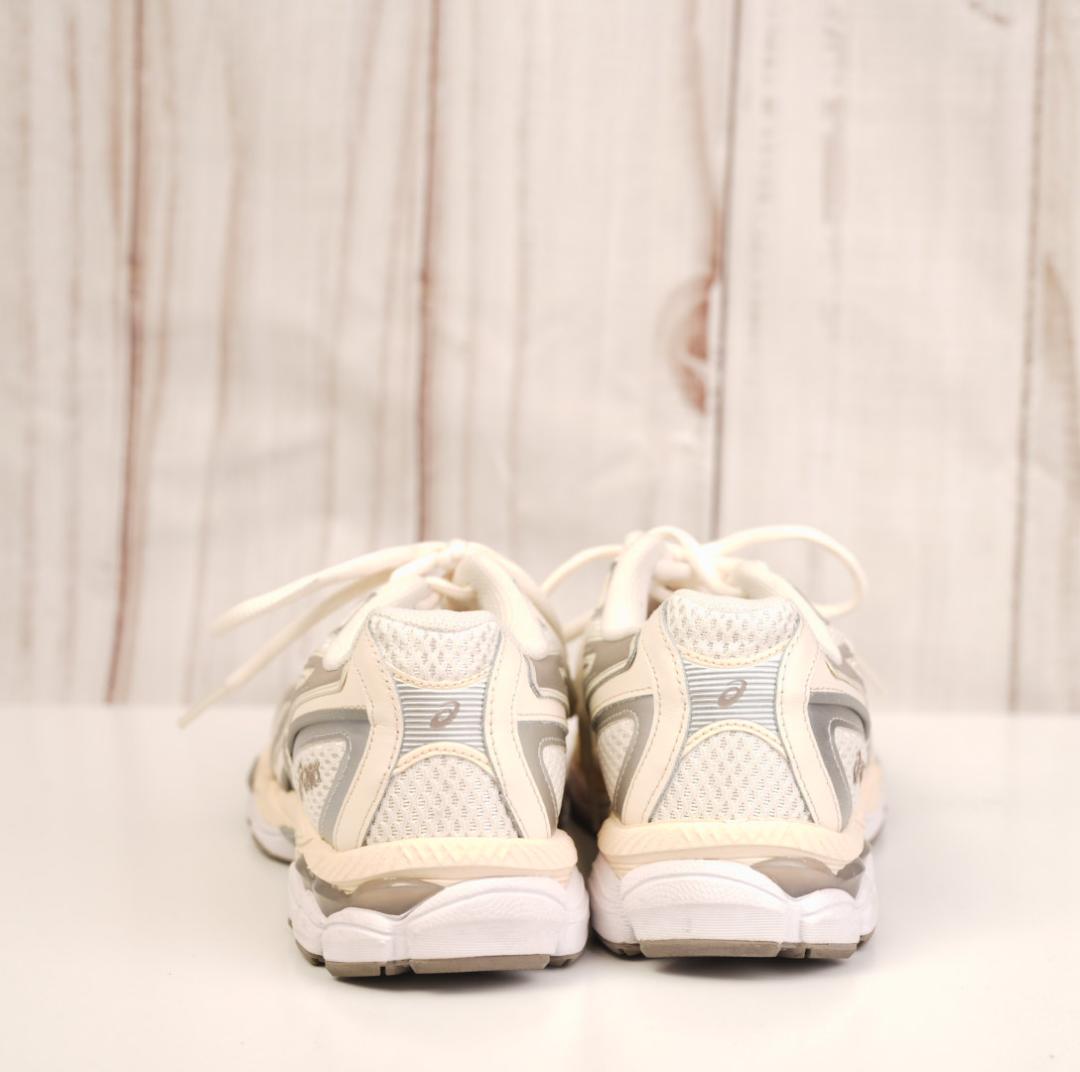 未使用同等品 ASICS GEL-NYC 2055 24cm - メルカリ