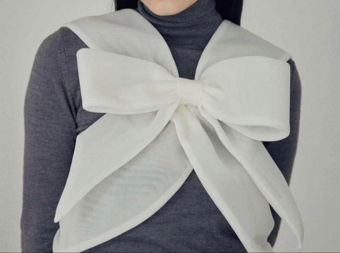 YUNO様専用※ litmus her praha リボンハーネス 白 - メルカリ