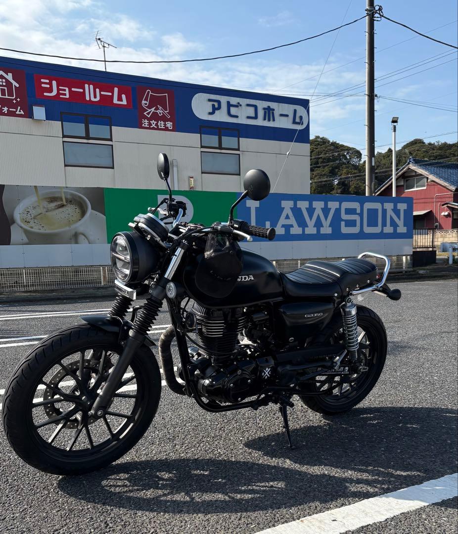 gb350シート タックロール鋲打ち - メルカリ