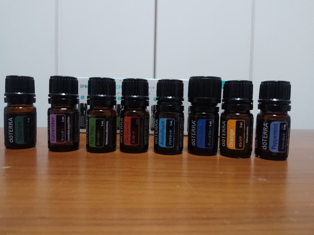 doTERRA aromatouch 8本セット 一部開封済み doTERRA 8本セット 一部