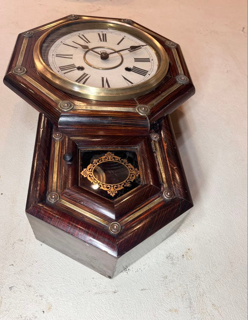 国産八角 鋲付 柱時計 古時計 振り子 アンティーク時計 レトロ 精工舎