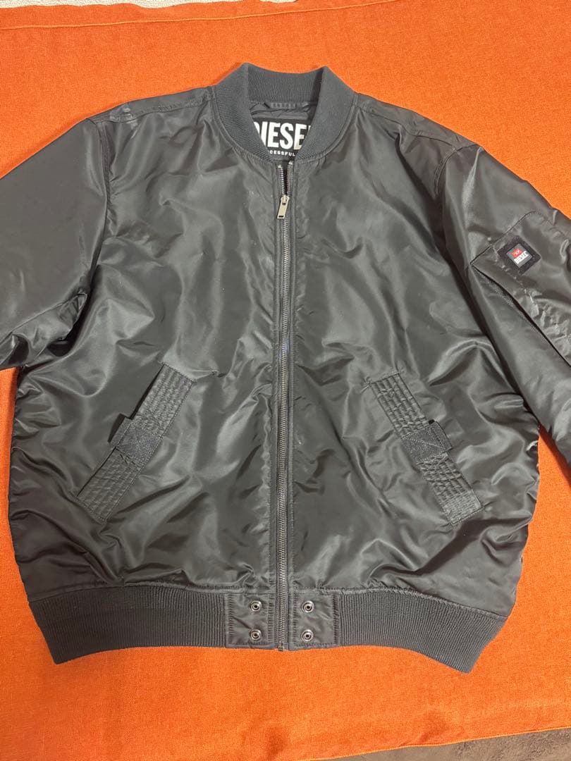 DIESEL ブラック MA-1 フライトジャケット DIESEL / ディーゼル ヴィンテージ加工 シングルライダース MA-1