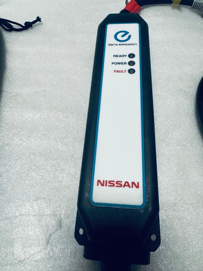 最新型番 日産リーフ充電ケーブル 6WX0A 705 最新型番 日産リーフ充電