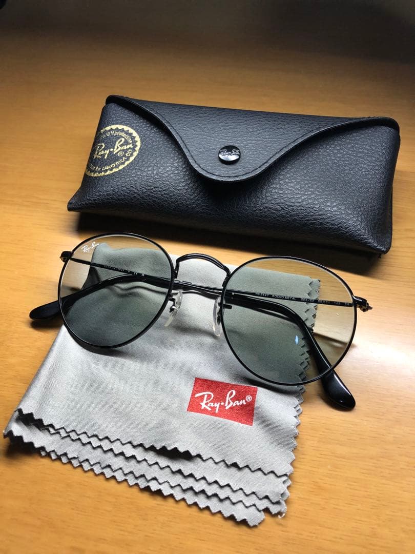 Ray-Ban レイバン サングラス RB3447 ROUND L Ray-Ban RB3447 Round Metal L (53 - 21) with Black lenses and Gold