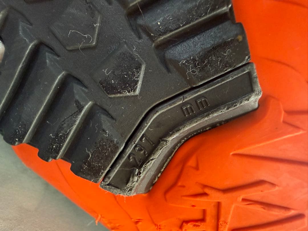 DALBELLO ダルベロ Lupo スキーブーツ 25.5cm／ブースター付き