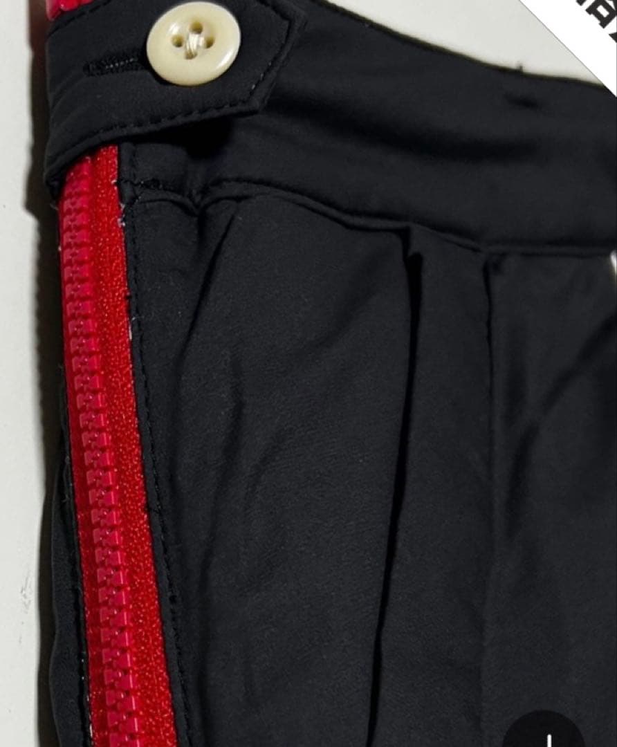 【セット リバーシブル】マスターバニー 中綿スニード & スカート 原英莉花