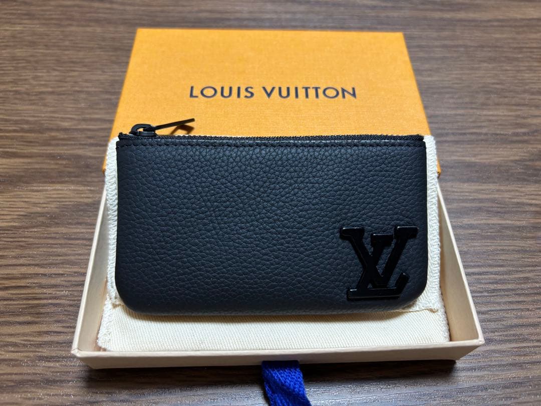Louis Vuitton ブラック レザー キーケースの通販はau PAY マーケット