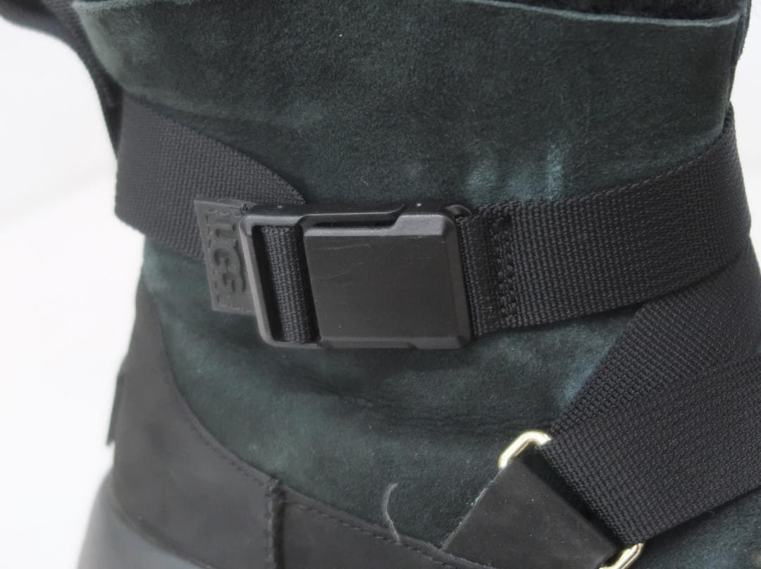 UGG アグ CLASSIC BOOM BUCKLE クラシック ブームバックル - メルカリ