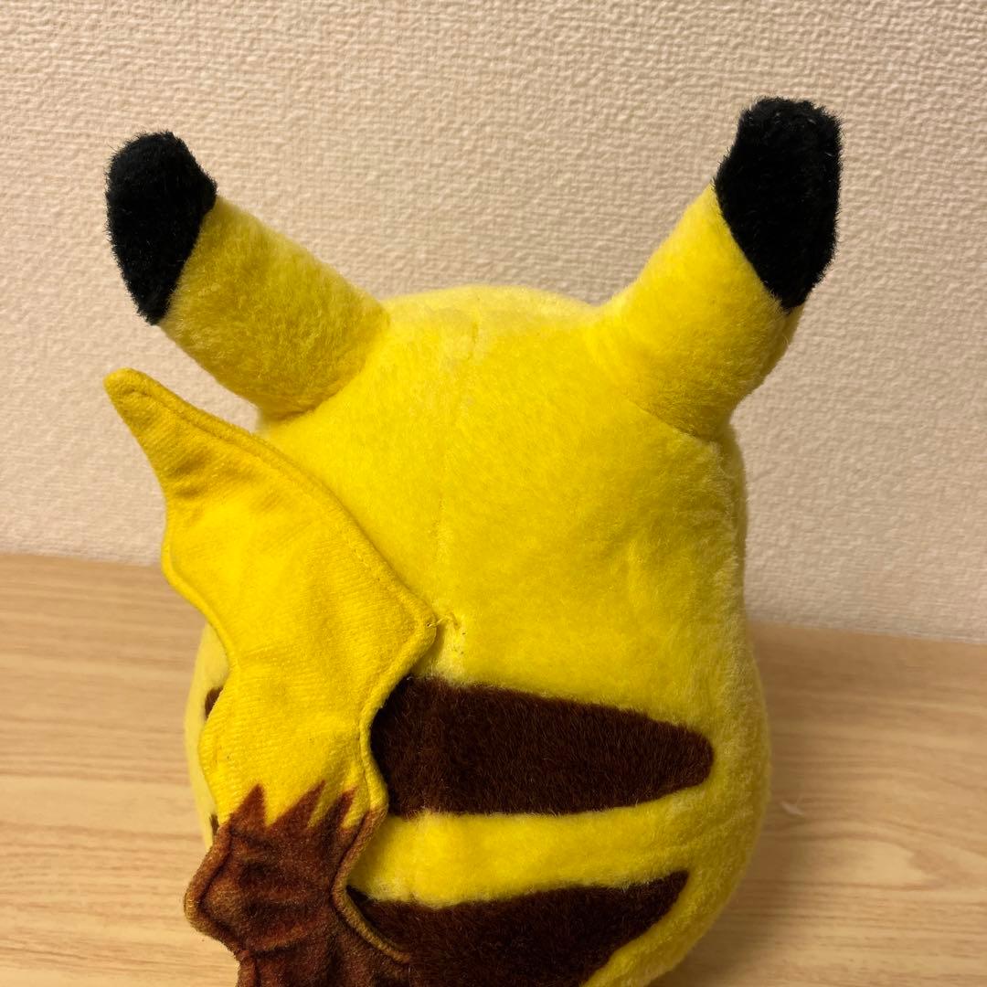 TOMY 初代おしゃべりピカチュウぬいぐるみ 機械なし - メルカリ