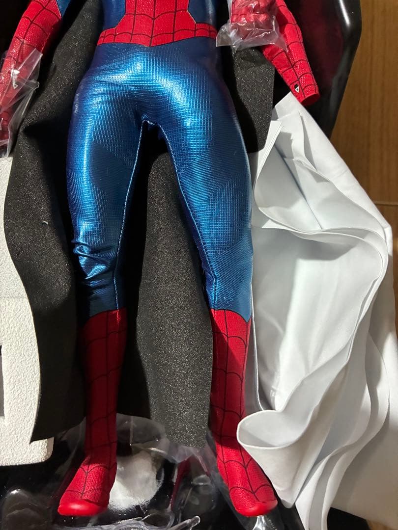 旧裏ピカチュウ スパイダーマン 新赤青スーツ デラックス版 MMS680欠損