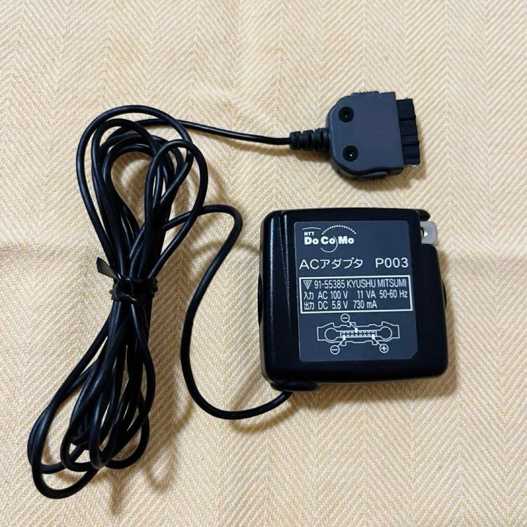 DoCoMo P502i 携帯電話 ACアダプタ P003 セット - メルカリ