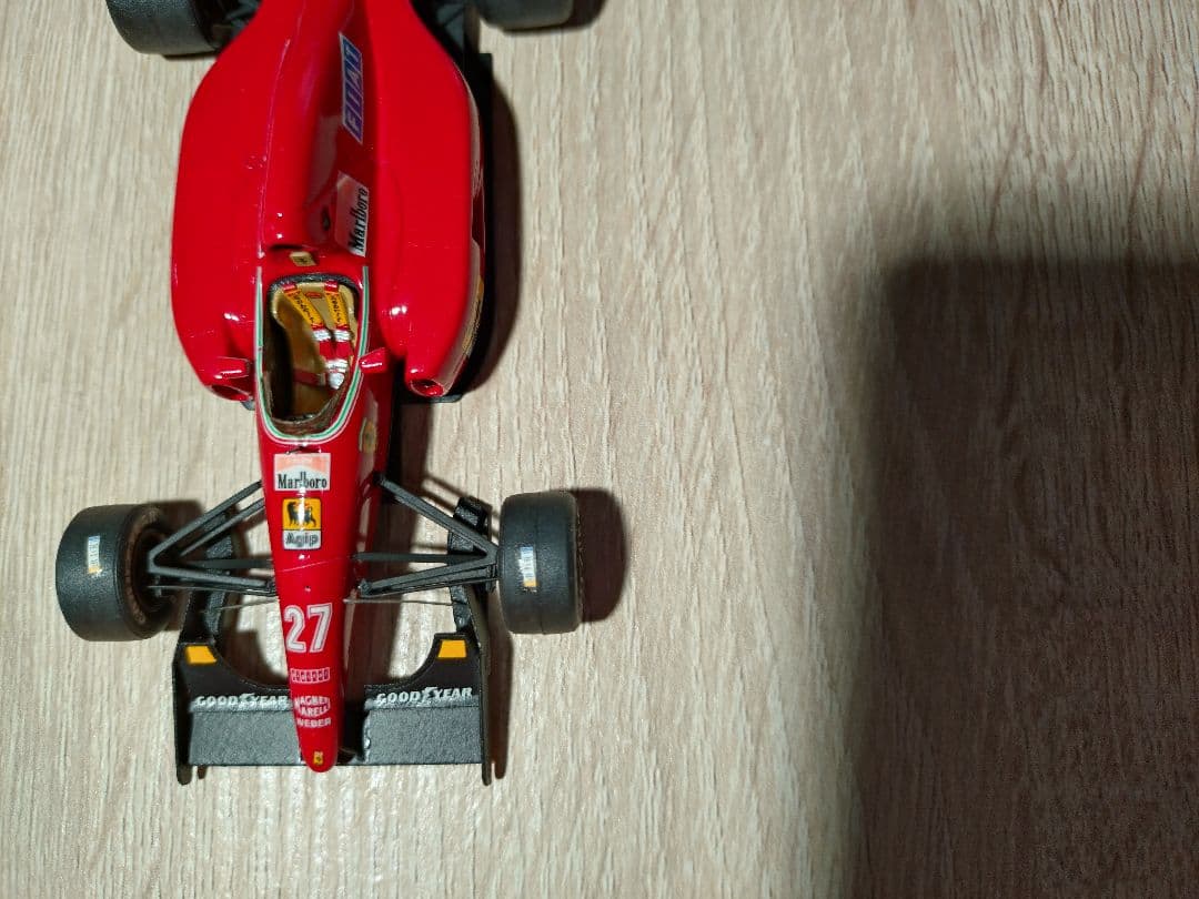 タメオ キット フェラーリ F92A 1/43 メタルミニカー塗装完成品 - メルカリ