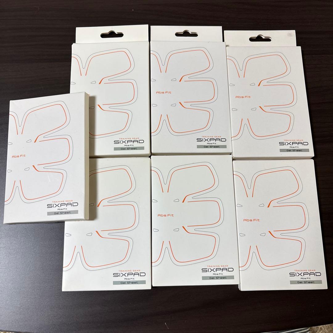 SIXPAD EMSトレーニングパッド 6枚セット　7箱 SIXPAD（シックスパッド）を購入。Abs Fit はメタボ腹にも効くのか