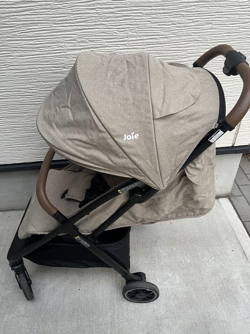 joie パクトプロ ベビーカー ベージュ - メルカリ
