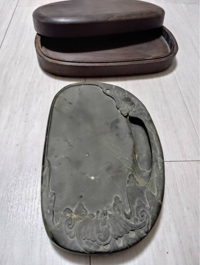 端渓硯 ◇旧老坑水巖・魚脳砕凍・胭脂暈・金綫の極美石◇坑仔巖旧坑