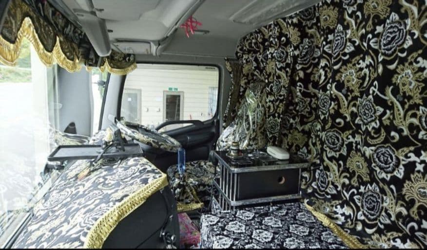 金華山モンブランローズ.日野プロフィア.ラウンドカーテン - メルカリ