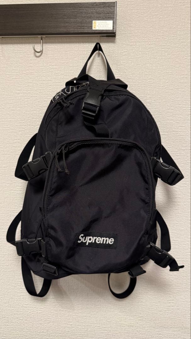 シ*ー様 Supreme ブラック バックパック Supreme シュプリーム 2023AW Backpack バックパック ブラック