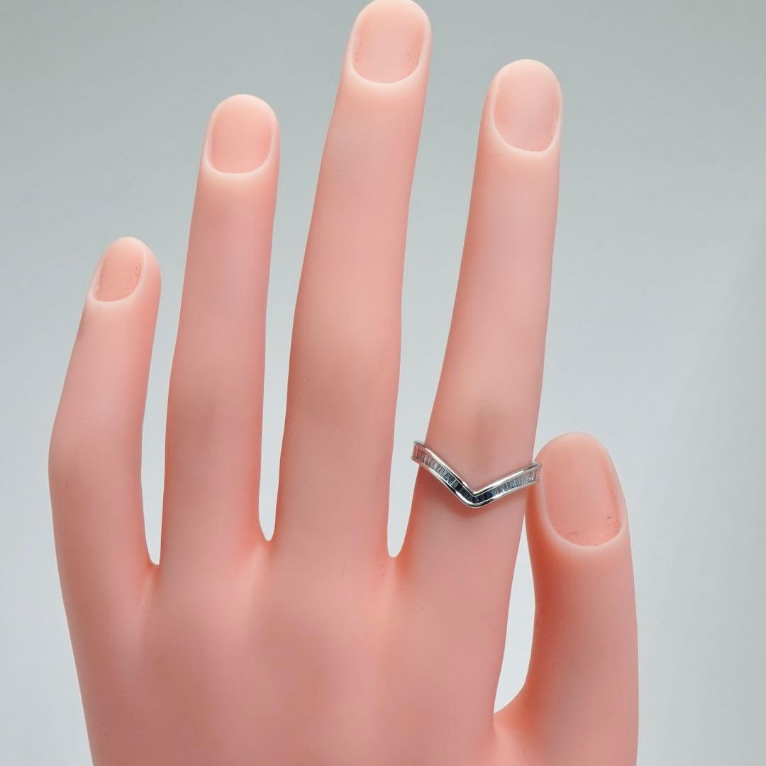 ダイヤ リング ブルー ダイヤモンド テーパー バゲット K18WG 指輪