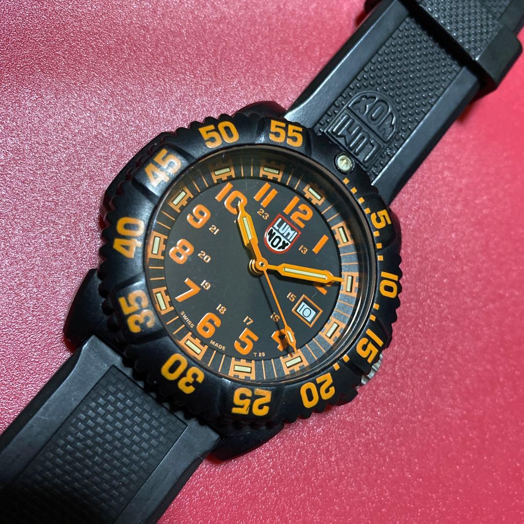 Luminox SEAL系列 ブラック/オレンジ ラバーベルト時計